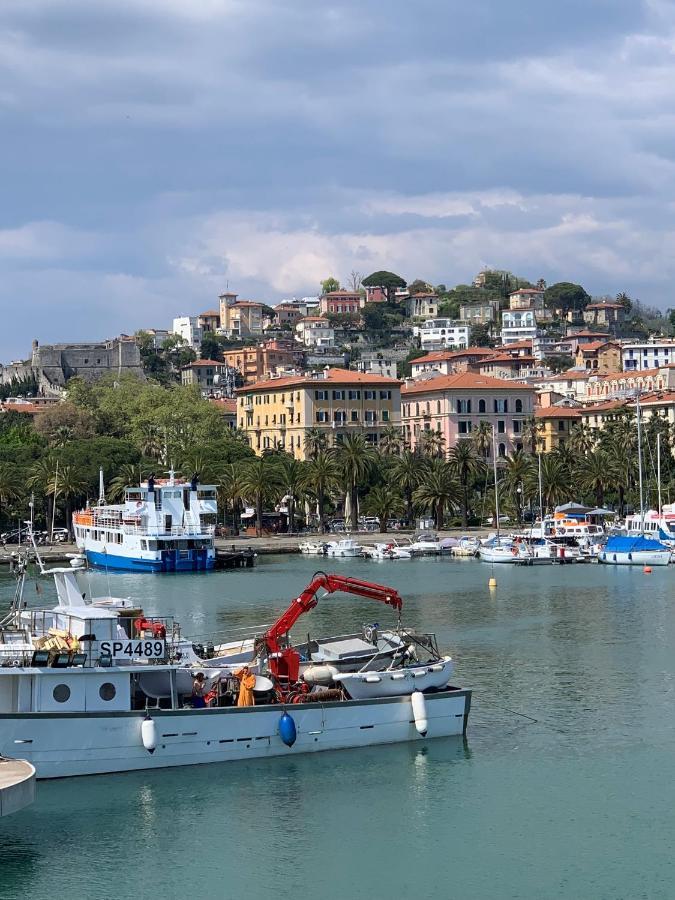 Le Di Nathan * La Spezia